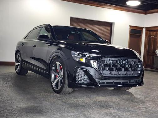 2024 Audi SQ8 4.0T Premium Plus