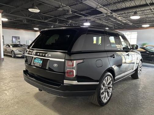2022 Land Rover Range Rover P525 Westminster