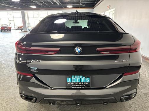 2023 BMW X6 xDrive40i