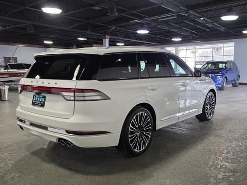 2025 Lincoln Aviator Black Label AWD