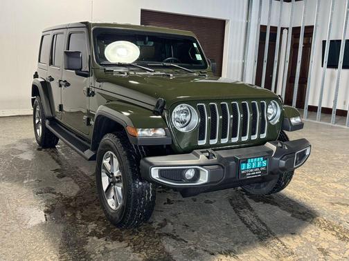 2022 Jeep Wrangler Unlimited Sahara