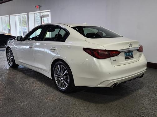 2023 INFINITI Q50 3.0t LUXE