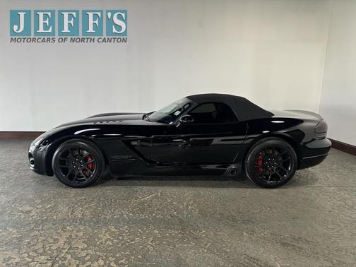 2004 Dodge Viper SRT10