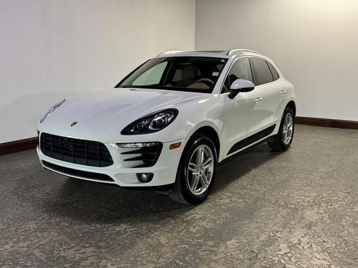 2016 Porsche Macan S