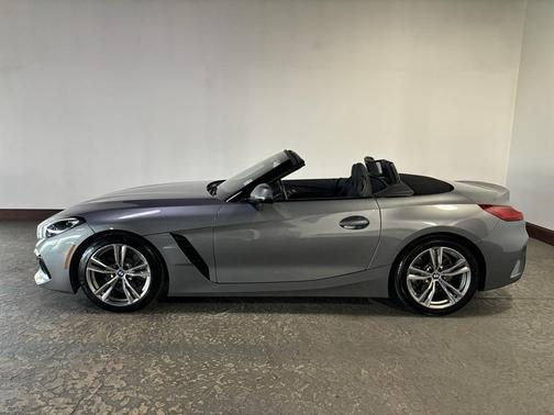 2025 BMW Z4 sDrive30i