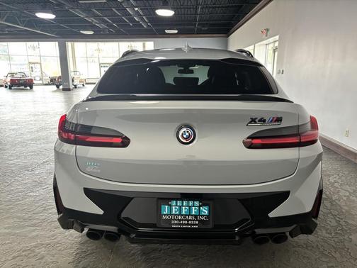 2022 BMW X4 M AWD