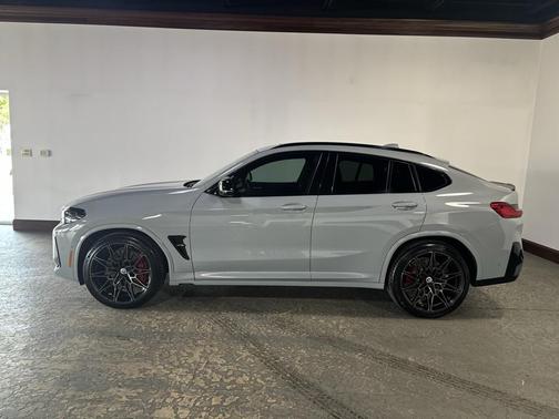 2022 BMW X4 M AWD
