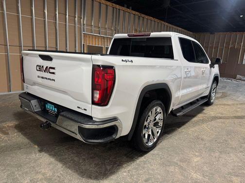 2020 GMC Sierra 1500 SLE