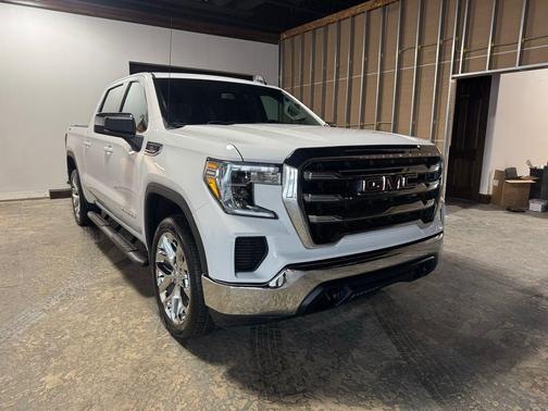 2020 GMC Sierra 1500 SLE