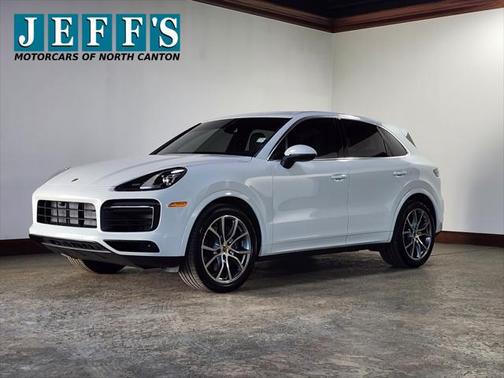 2022 Porsche Cayenne Platinum Edition