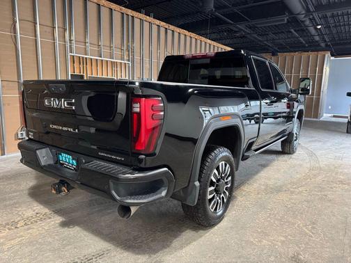 2024 GMC Sierra 2500 Denali Ultimate