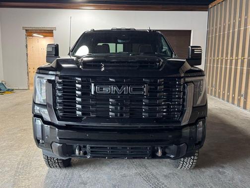 2024 GMC Sierra 2500 Denali Ultimate