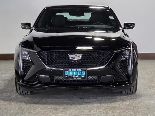 2025 Cadillac CT5 Sport