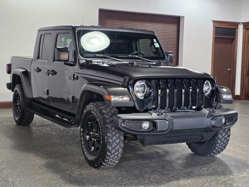2022 Jeep Gladiator Willys 4x4