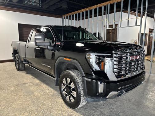 2024 GMC Sierra 2500 Denali