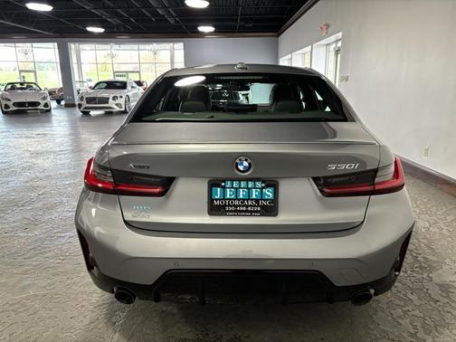 2023 BMW 330 xDrive