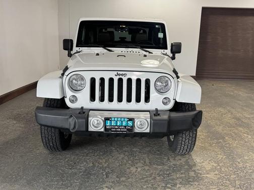 2014 Jeep Wrangler Sahara