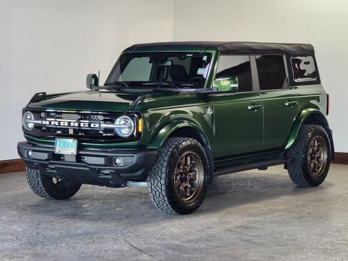 2023 Ford Bronco Outer Banks