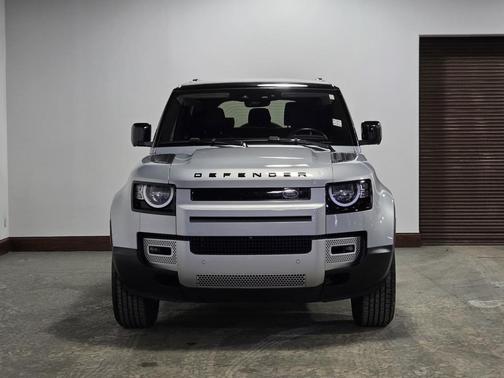 2022 Land Rover Defender 90 S