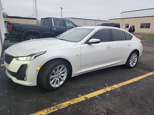 2023 Cadillac CT5 Premium Luxury