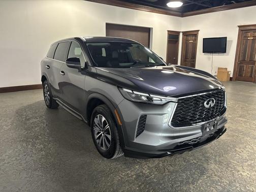 2023 INFINITI QX60 Pure