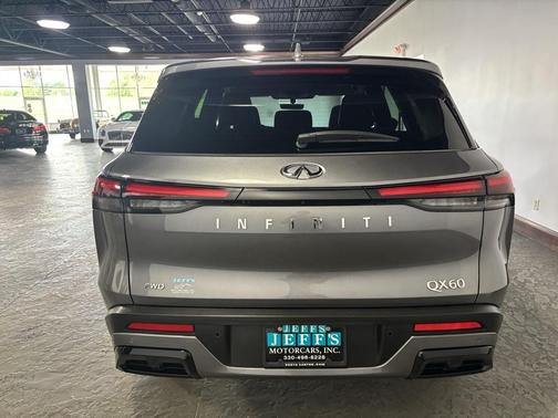 2023 INFINITI QX60 Pure
