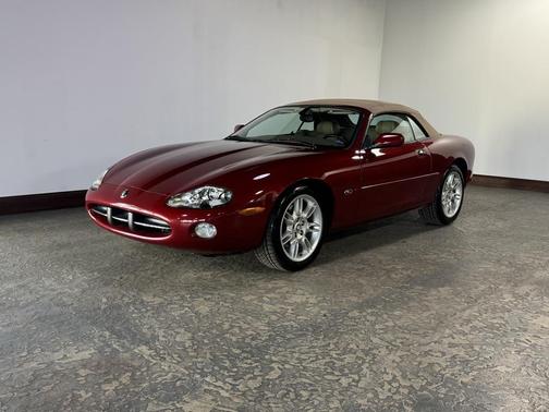 2002 Jaguar XK8 Base