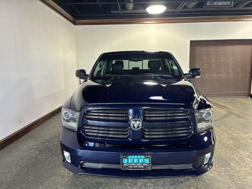 2016 RAM 1500 Sport