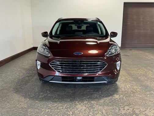 2021 Ford Escape Titanium