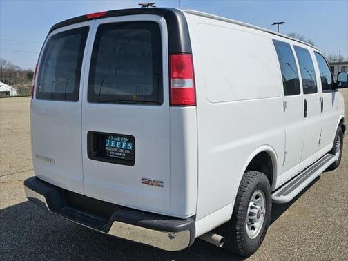 2023 GMC Savana 2500 Work Van