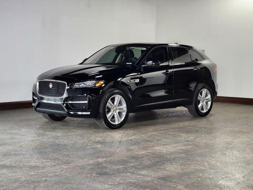 2017 Jaguar F-PACE 35t R-Sport