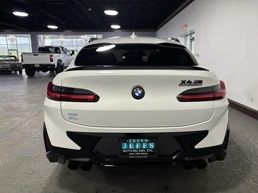 2023 BMW X4 M AWD