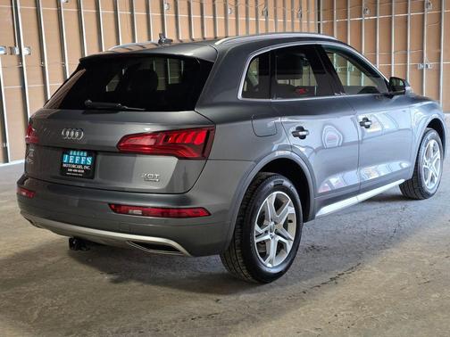 2018 Audi Q5 2.0T Tech Premium