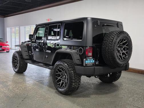 2013 Jeep Wrangler Unlimited Sahara