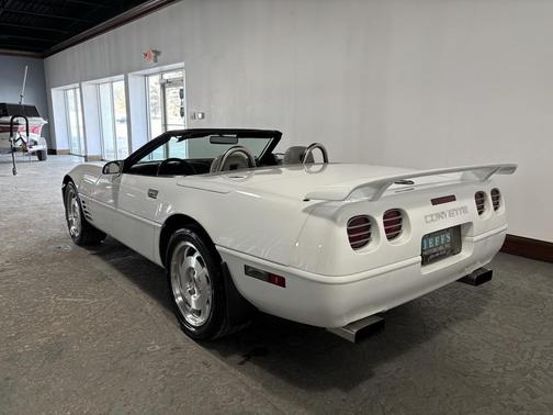1994 Chevrolet Corvette Base