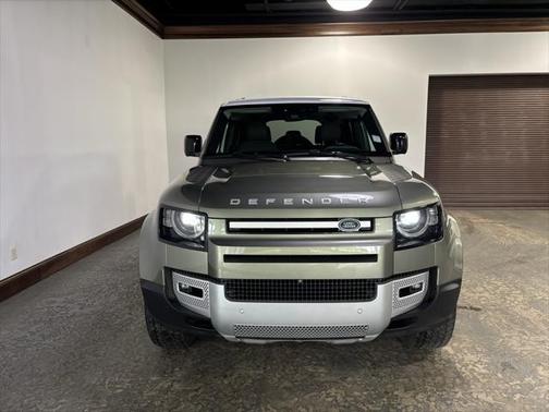 2023 Land Rover Defender 110 S