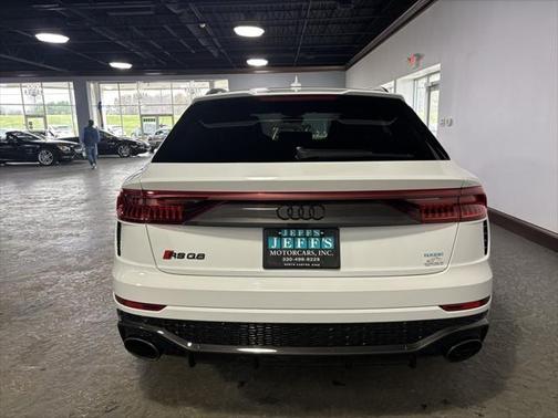 2023 Audi RS Q8 4.0T