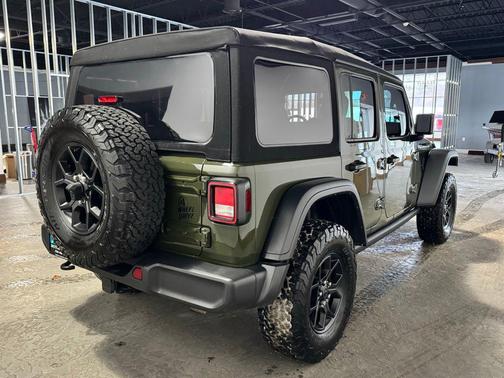 2024 Jeep Wrangler Willys