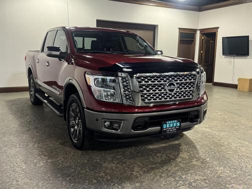 2019 Nissan Titan Platinum Reserve
