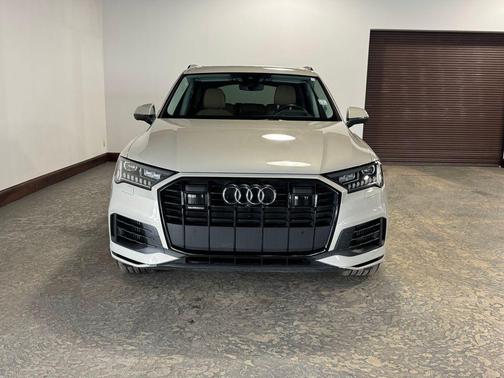 2024 Audi Q7 55 Prestige
