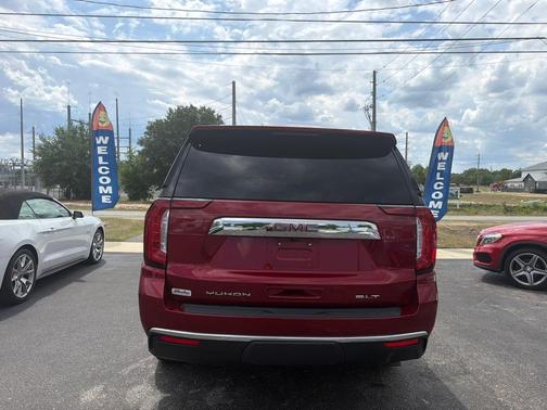 Red 2021 GMC Yukon SLT