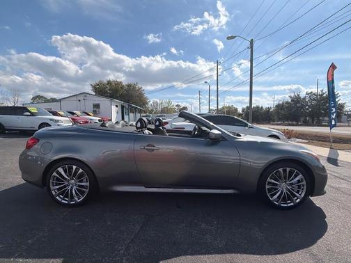 Graphite Shadow 2015 INFINITI Q60 Base