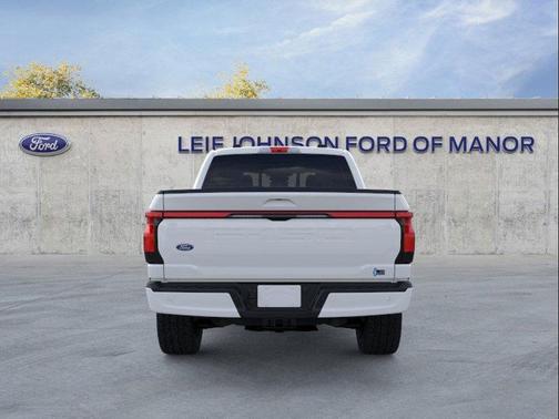 2025 Ford F-150 Lightning LARIAT