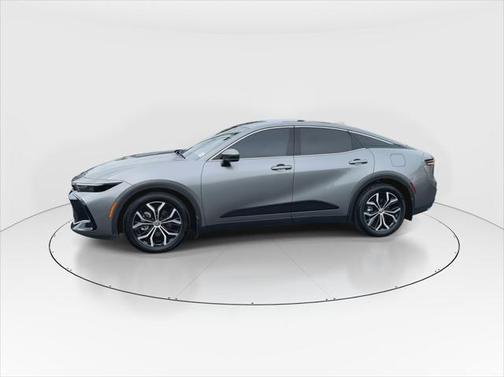 2023 Toyota Crown XLE