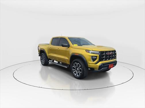 2023 GMC Canyon Base