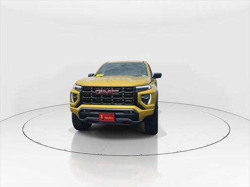 2023 GMC Canyon Base