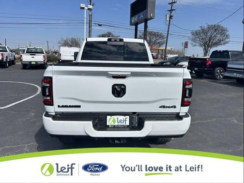 2023 RAM 2500 Laramie Crew Cab 4x4 6'4' Box