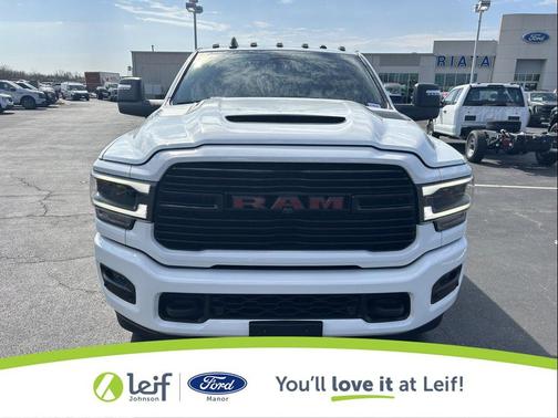 2023 RAM 2500 Laramie Crew Cab 4x4 6'4' Box