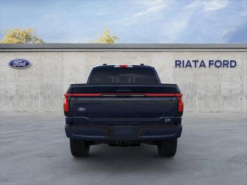 2025 Ford F-150 Lightning LARIAT