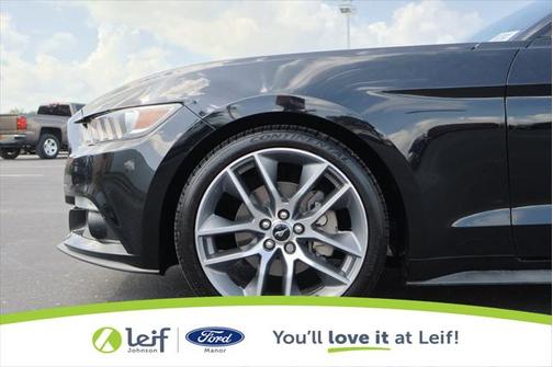 2017 Ford Mustang EcoBoost Premium